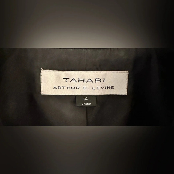 NWT Tahari Women’s Black Three Piece Suit Size 14 - Picture 6 of 14